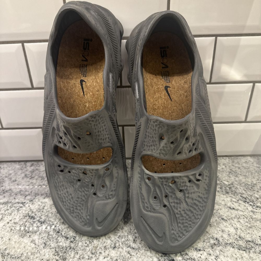 Nike Gray ispa sandals slides - Picture 8 of 11
